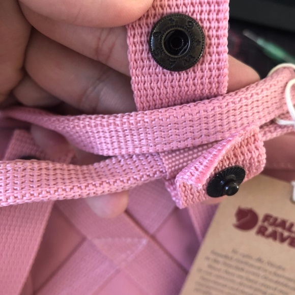 Fjallraven Kanken Backpack Color Pink - Picture 3 of 7